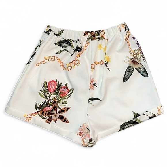 LUXXEL Floral Chain Print Blazer & Shorts Set Belted + High Waist Short Size S - Picture 5 of 9